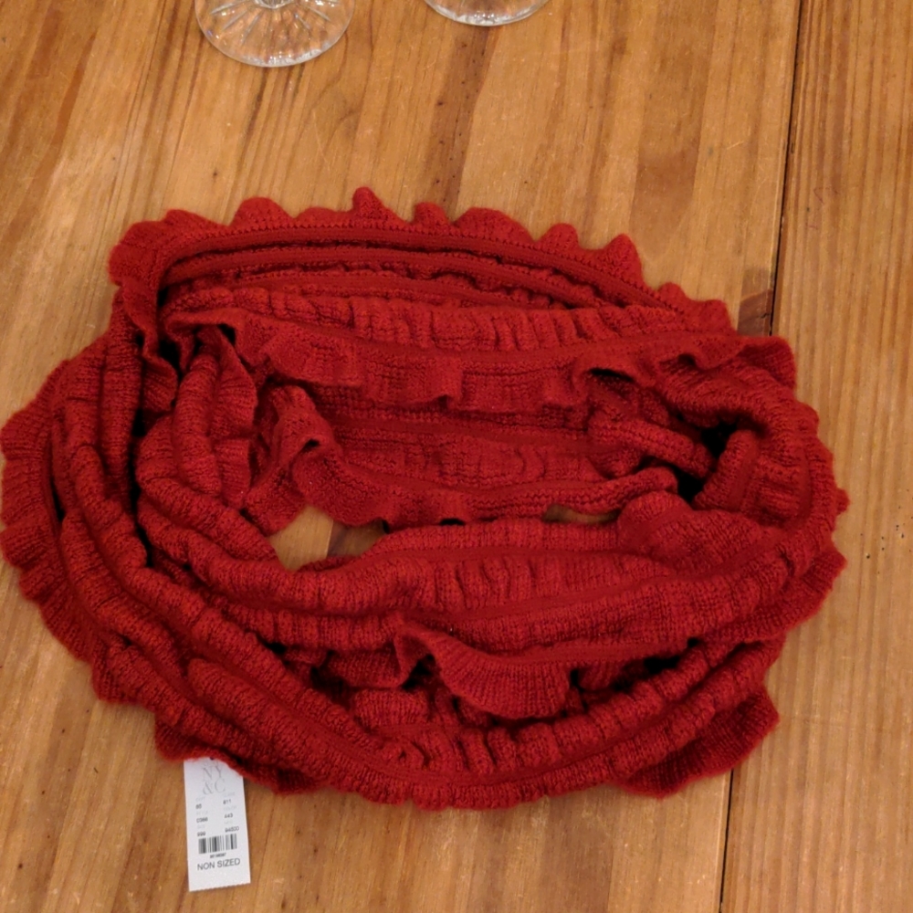 NWT NY & Company Red Ribbed, Ruffled Infinity Scarf, 64" Loop